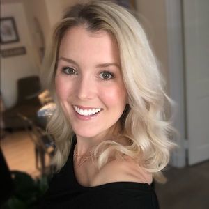 Meet your Posher, Lydia